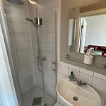 Bad Отель 3*